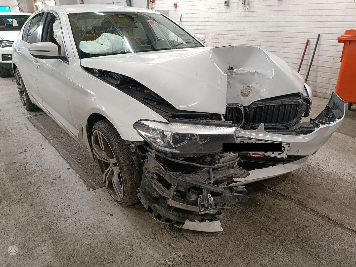 BMW 5 serija rezerves daļās