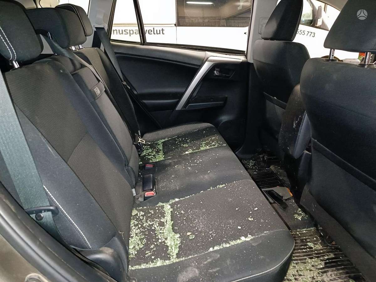 Toyota RAV4 rezerves daļās
