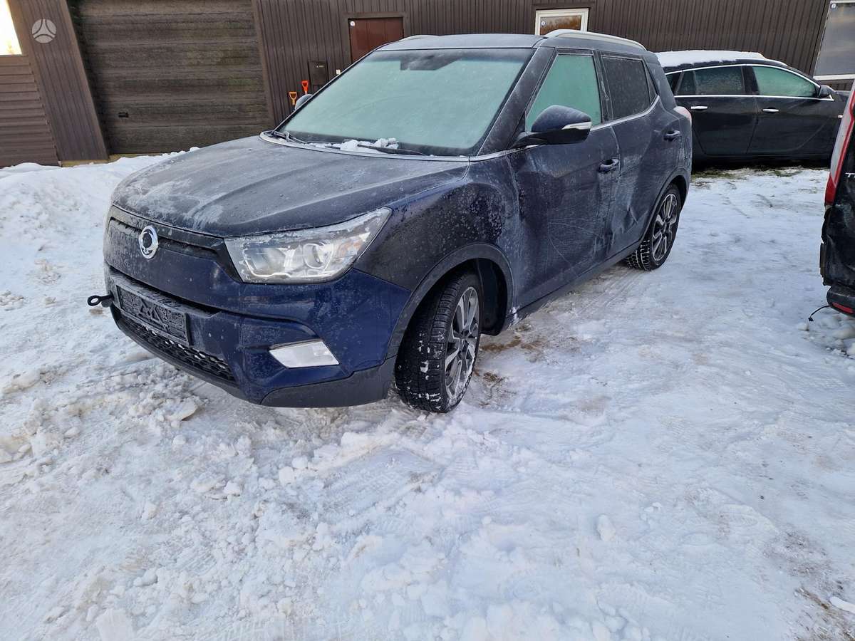 SsangYong Tivoli for parts