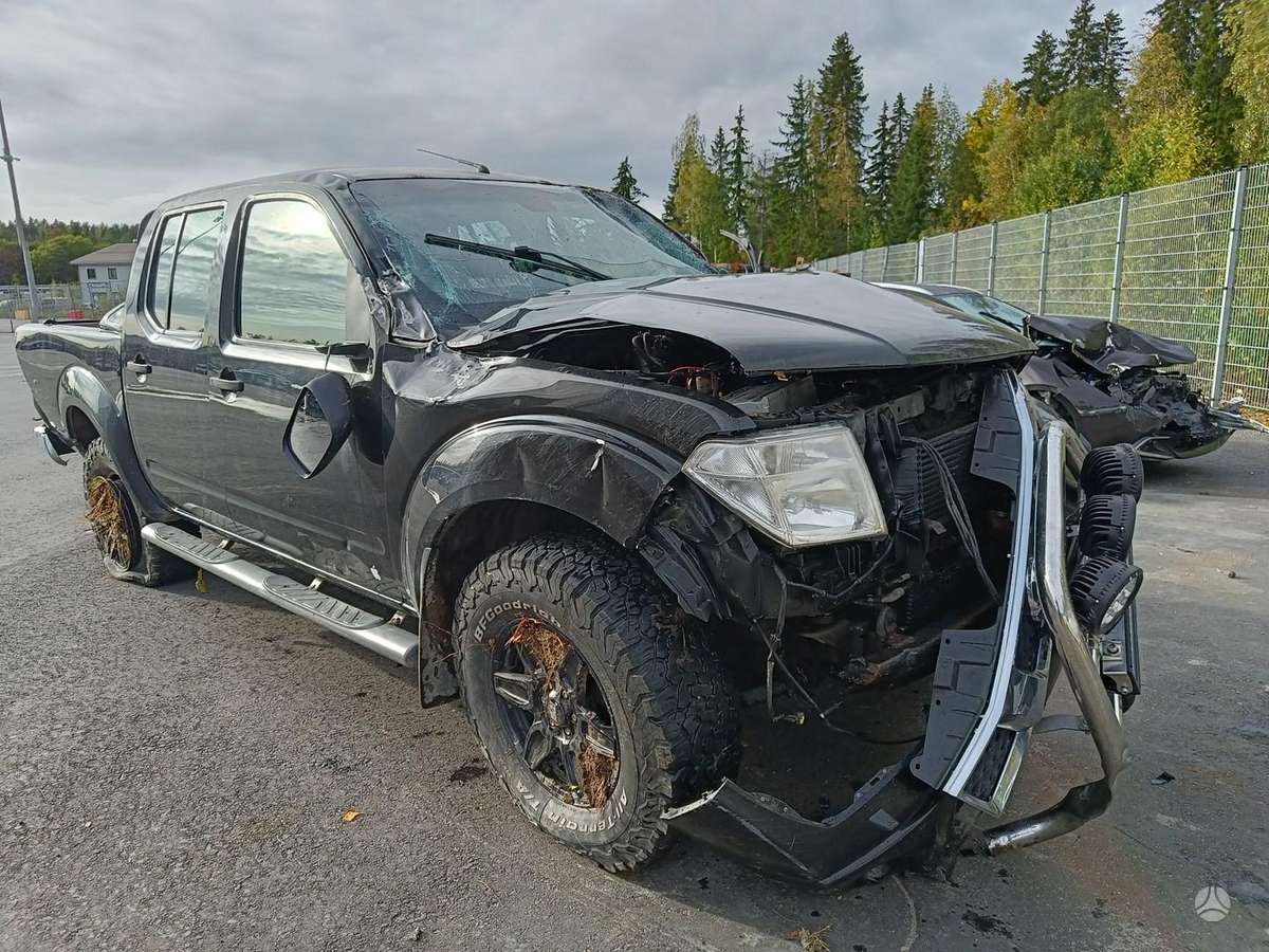 Nissan Navara rezerves daļās