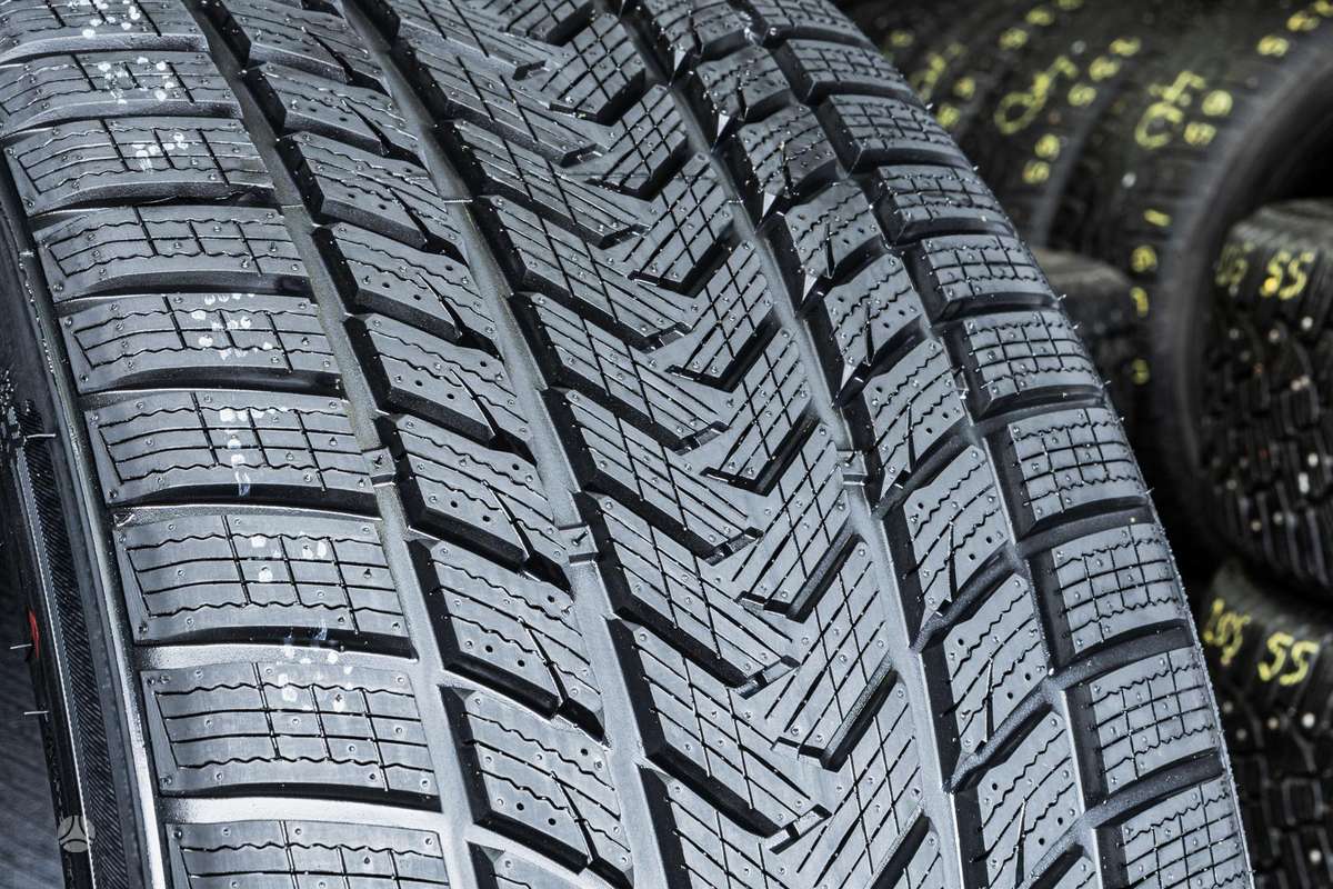 Gripmax SureGrip Pro Winter, winter 275/35 R21