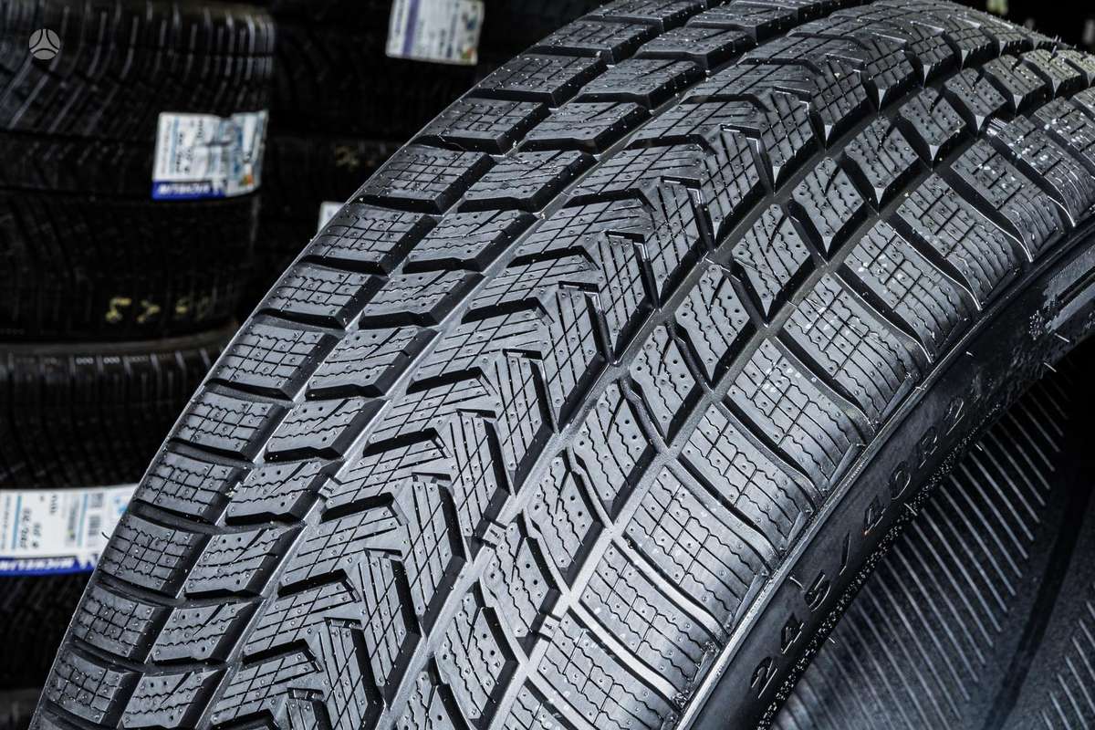 Gripmax SureGrip Pro Winter, winter 245/40 R21