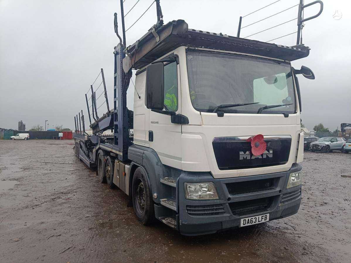 MAN 26.440, auto transporters