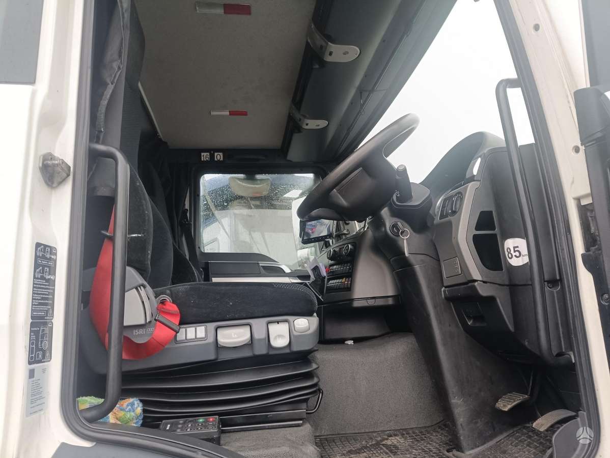 MAN 26.440, auto vedēji