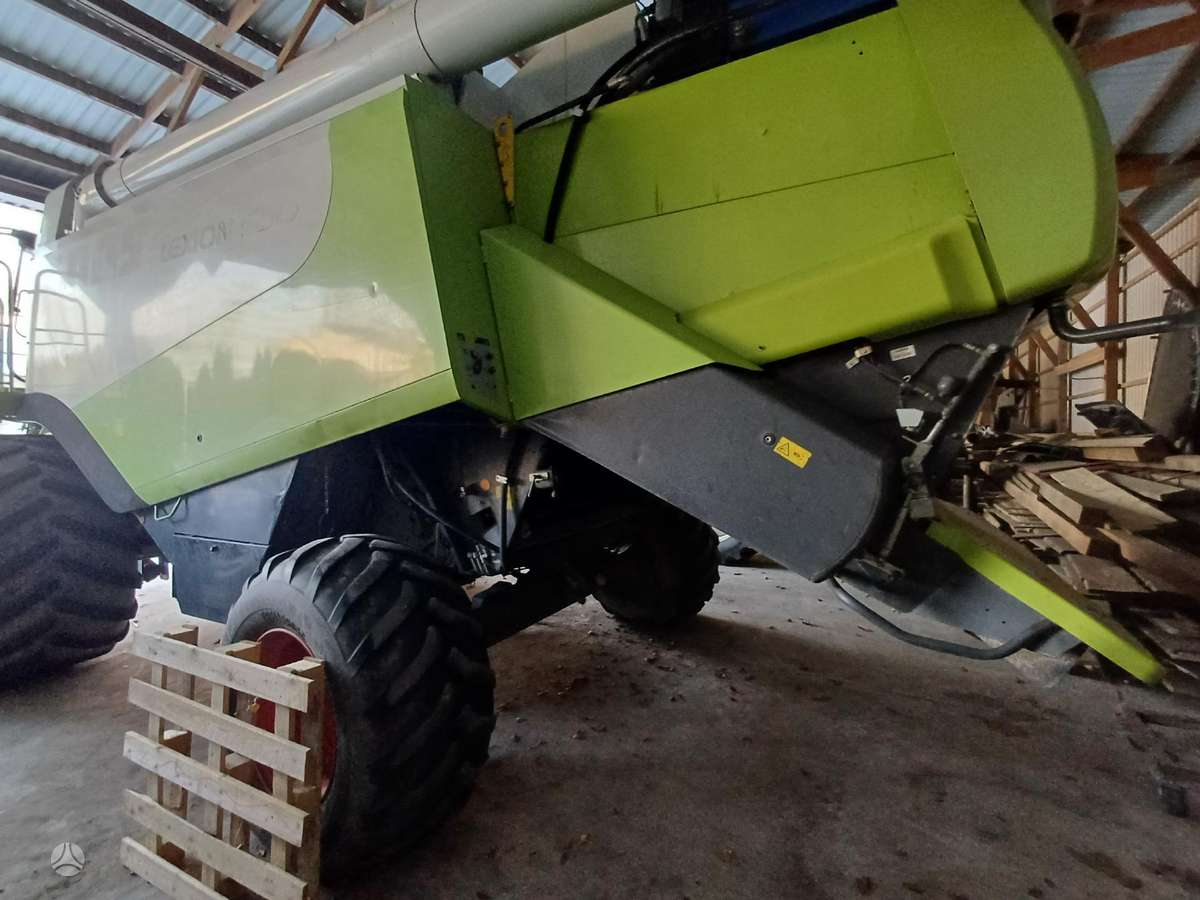 Claas Lexion 550, kombaini