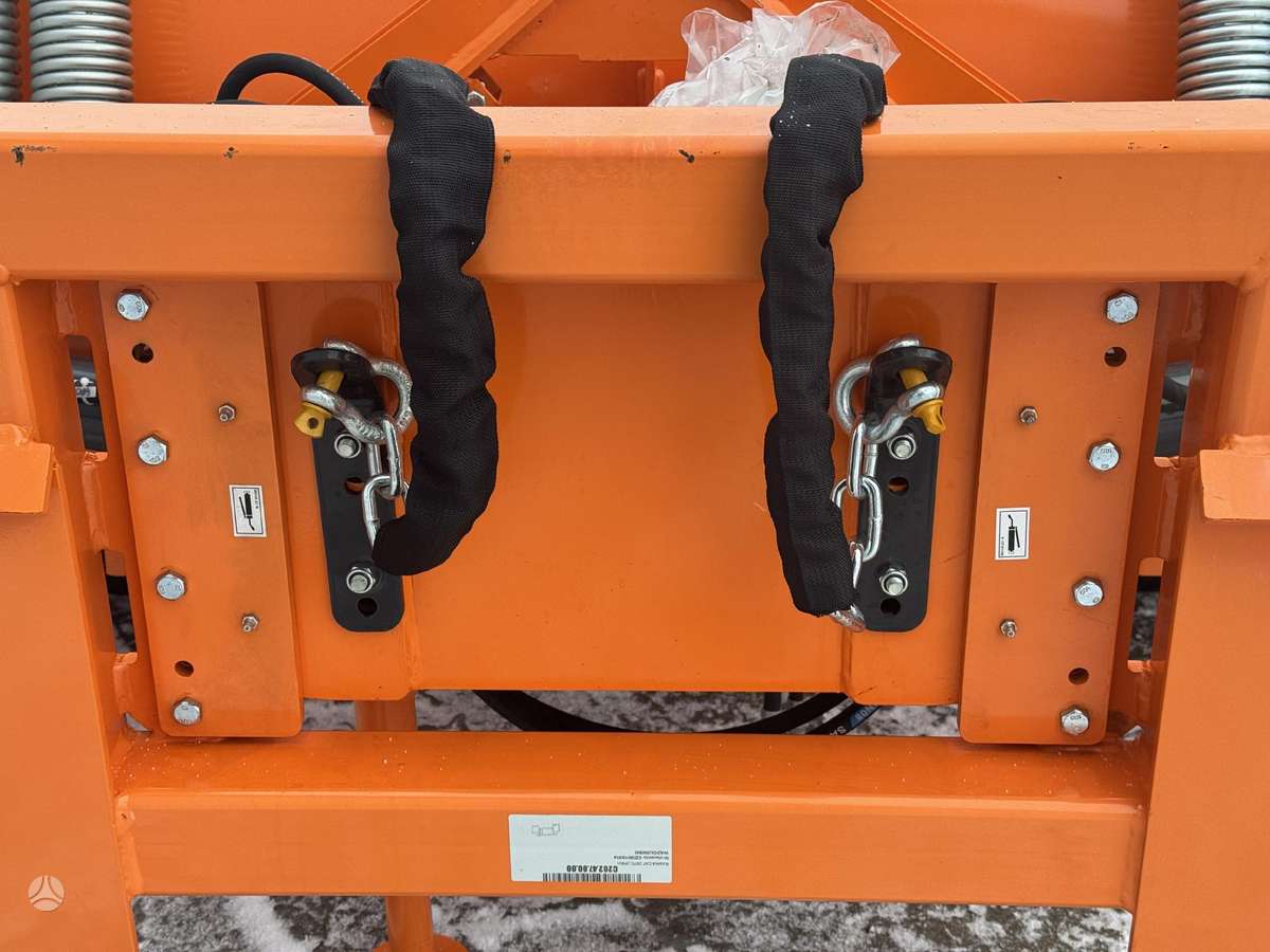SAMASZ RAM250 Bobcat, pushers