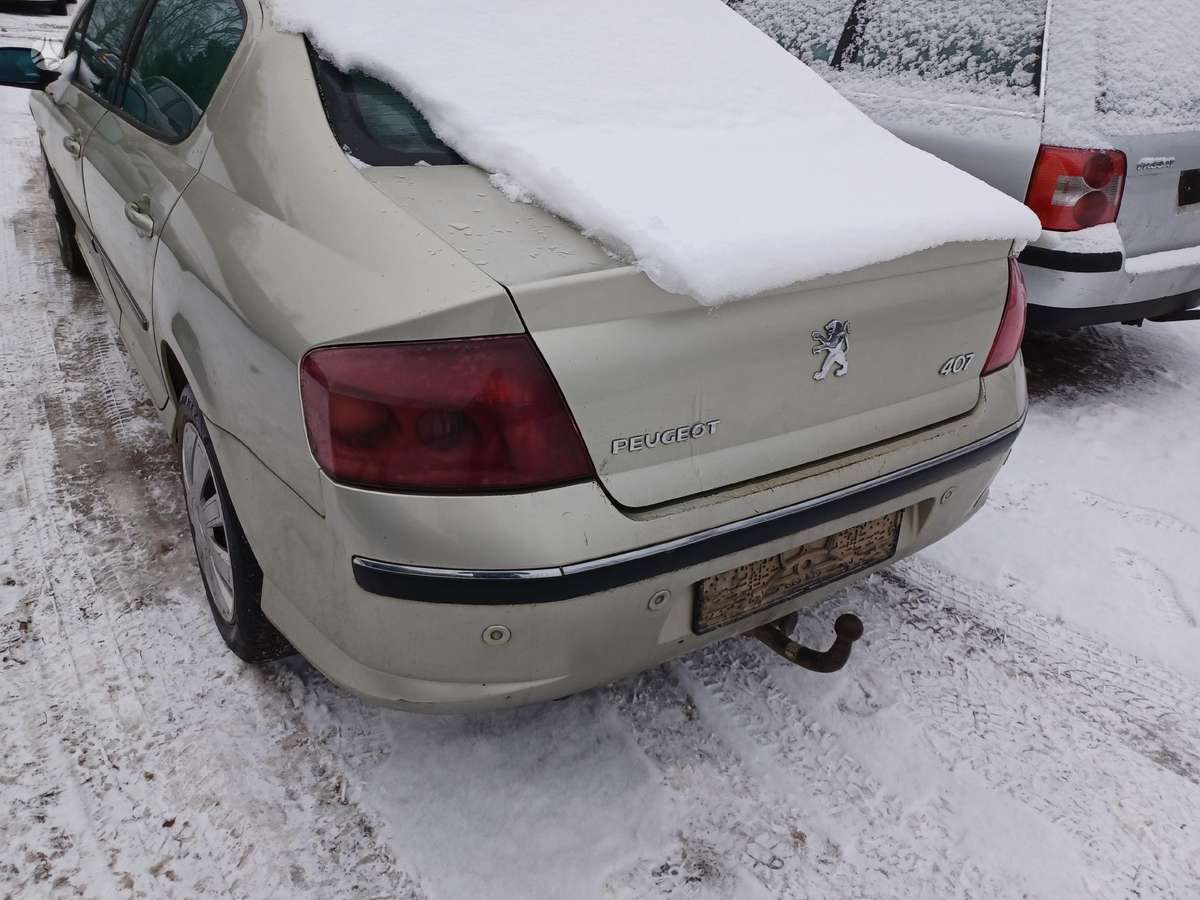 Peugeot 407