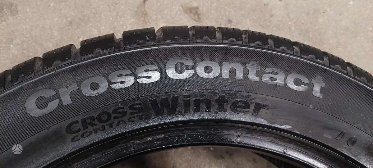 Continental, žieminės 235/55 R19