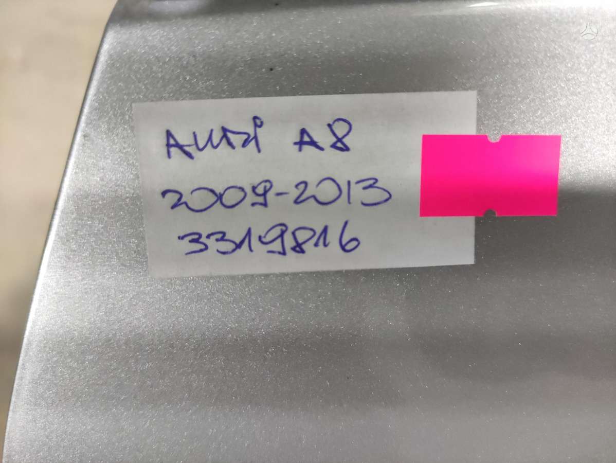 Audi A8 Cen16054