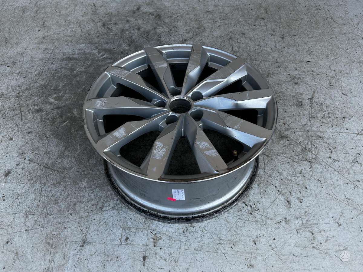 Audi A4, 8W0601025, Cen16060