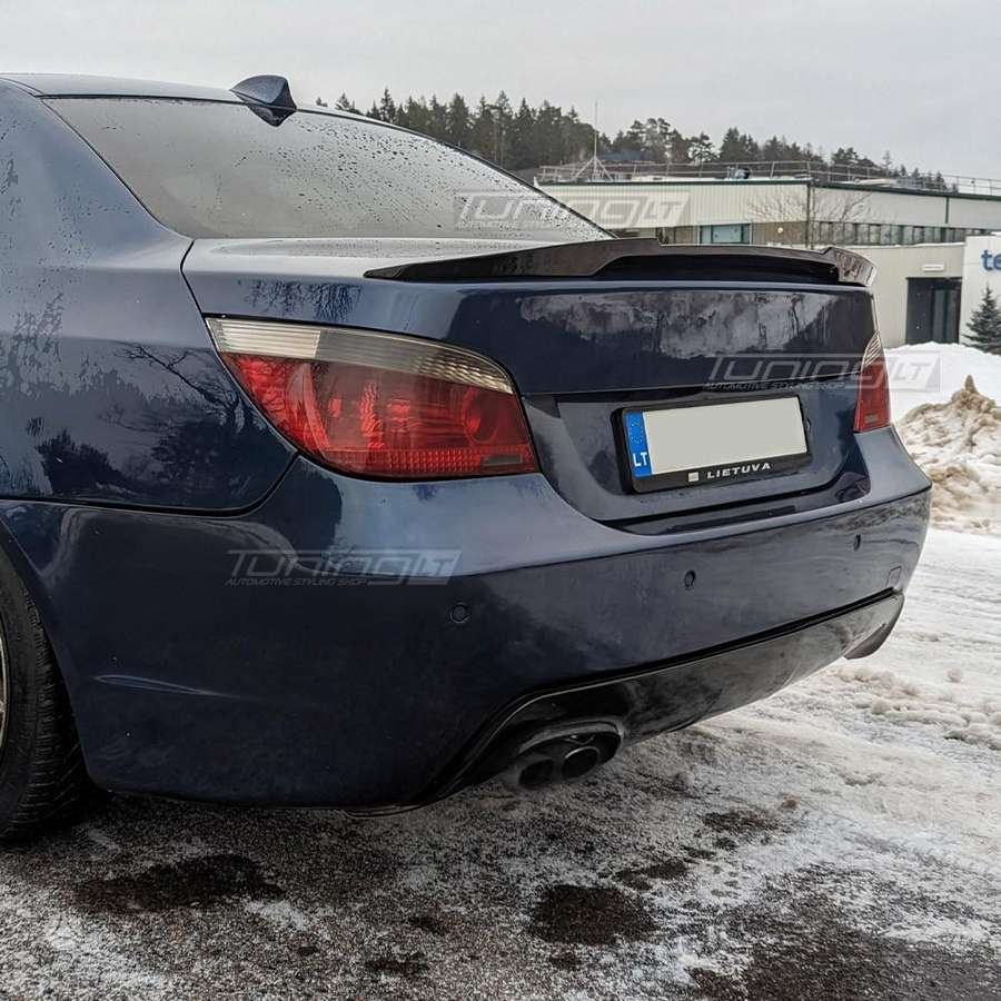 BMW 5 serija Bmw e60 e61 m apdailos dalys e60 e61 apatinės grotelės m
