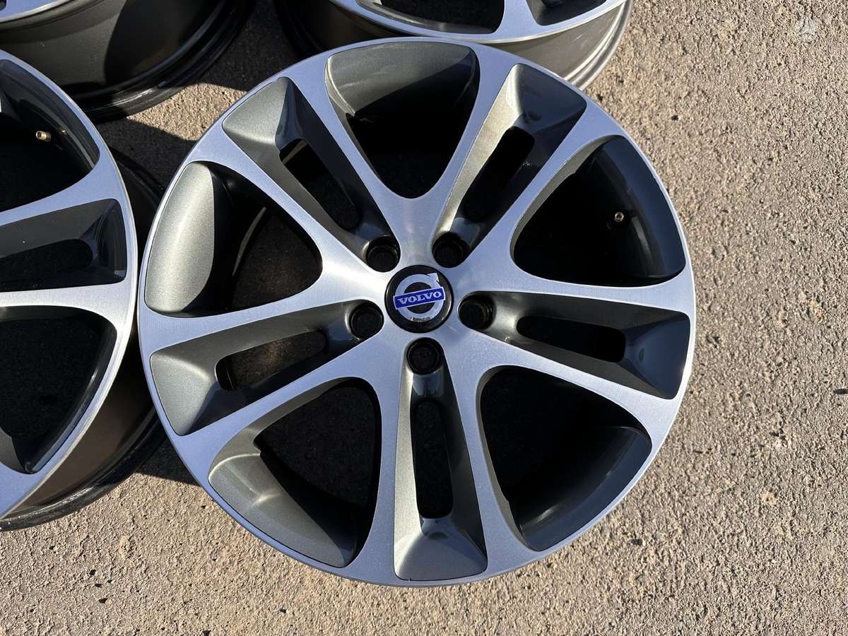 Volvo Originalūs, light alloy, R18