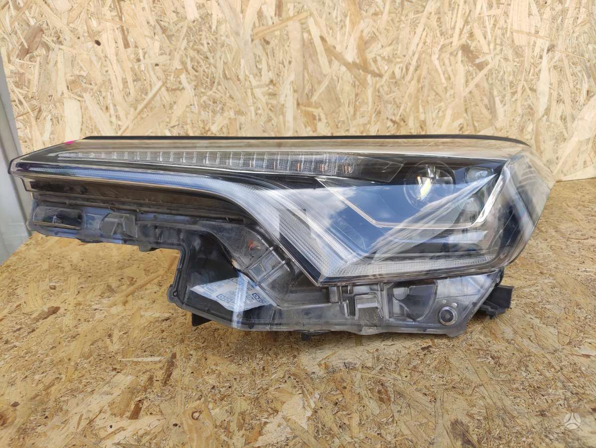 Toyota C-HR, 81150F4170, Cen16577