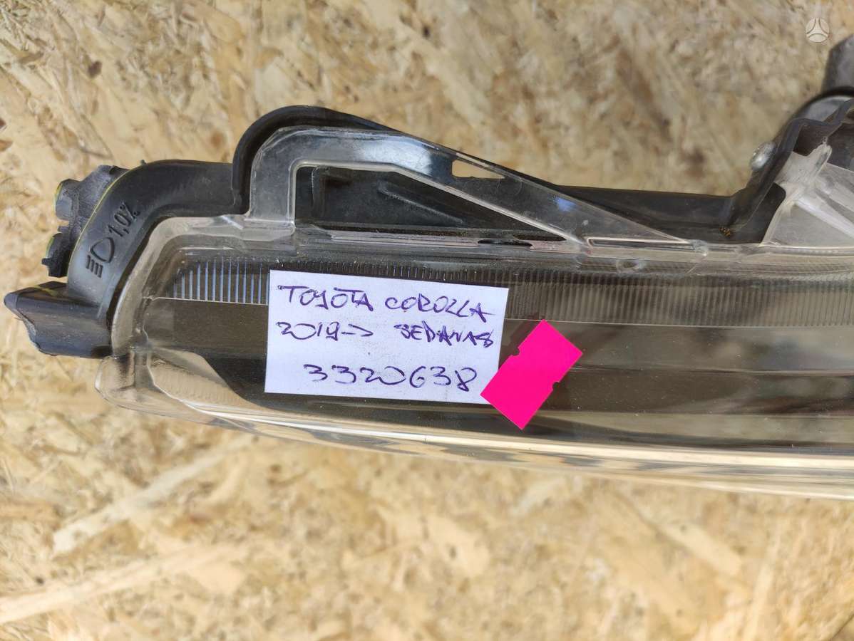 Toyota Corolla, 8111002T30, Cen16582