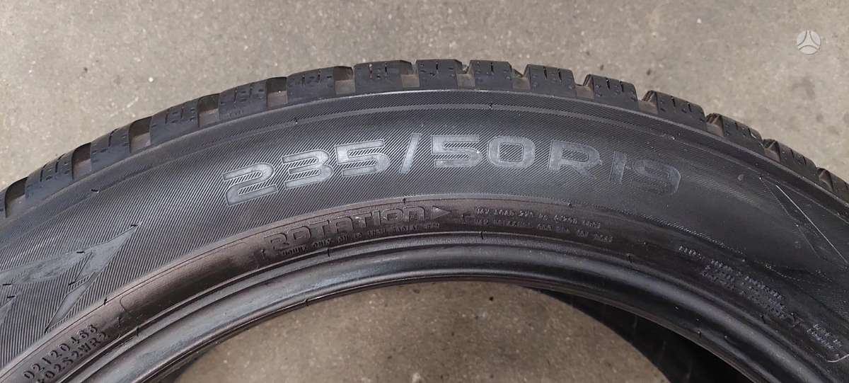 Nokian, всесезонные 235/50 R19