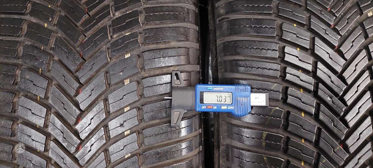 Bridgestone, all-season 255/50 R19