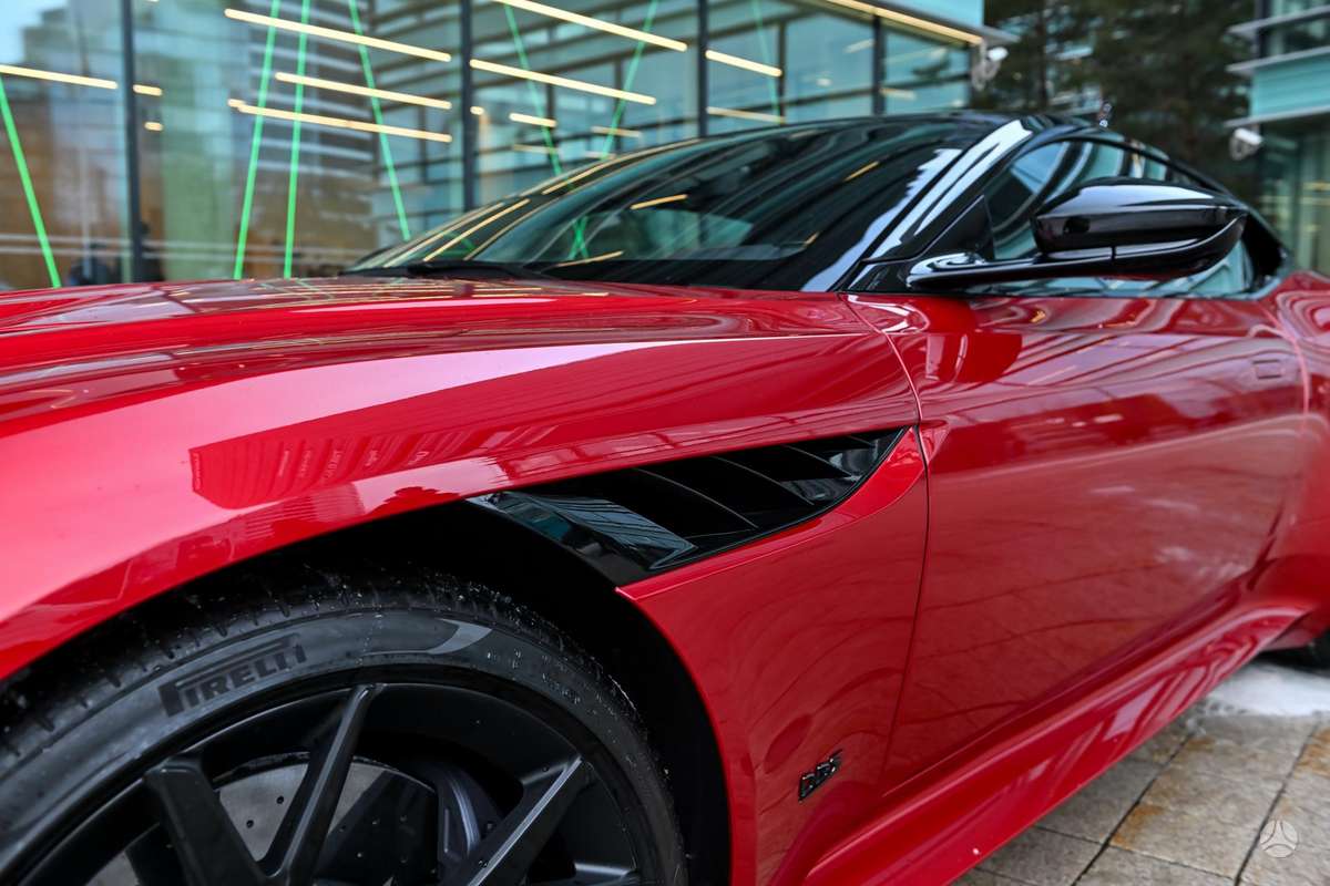 Aston Martin DBS, 5.2 l., coupe
