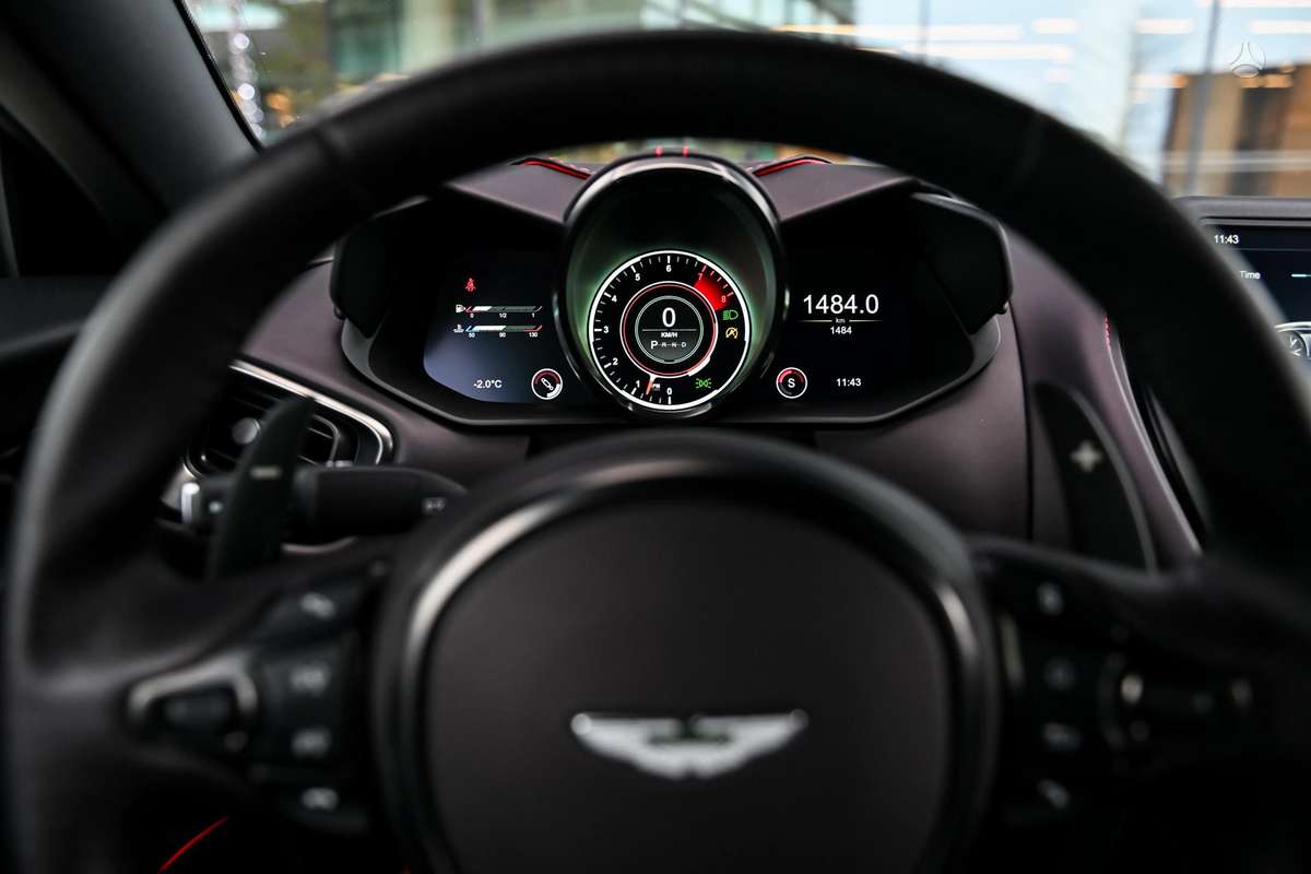 Aston Martin DBS, 5.2 l., coupe