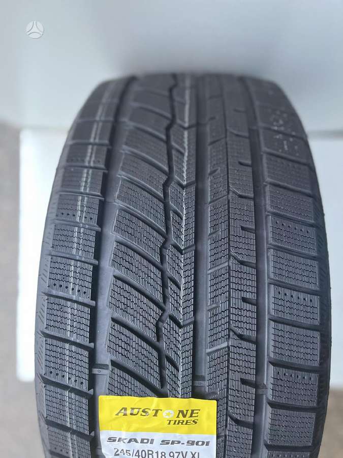 Austone SIUNČIAME, žieminės 245/40 R18