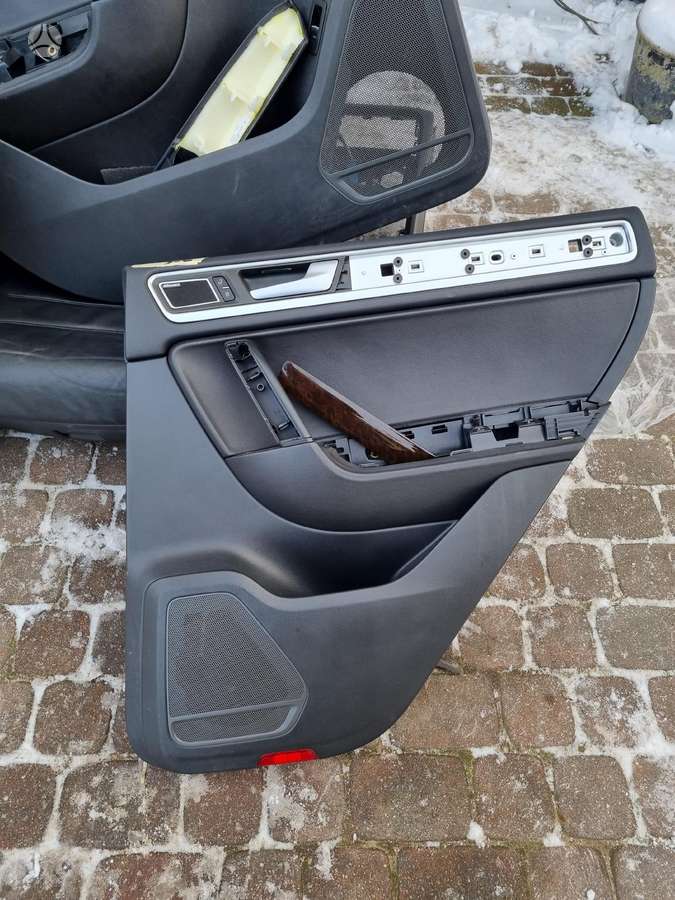 Volkswagen Touareg Dalimis