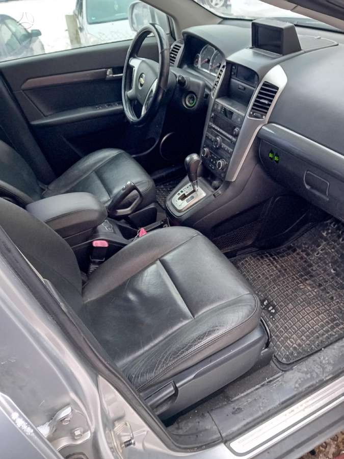 Chevrolet Captiva rezerves daļās