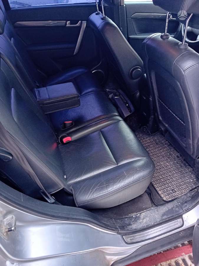Chevrolet Captiva dalimis