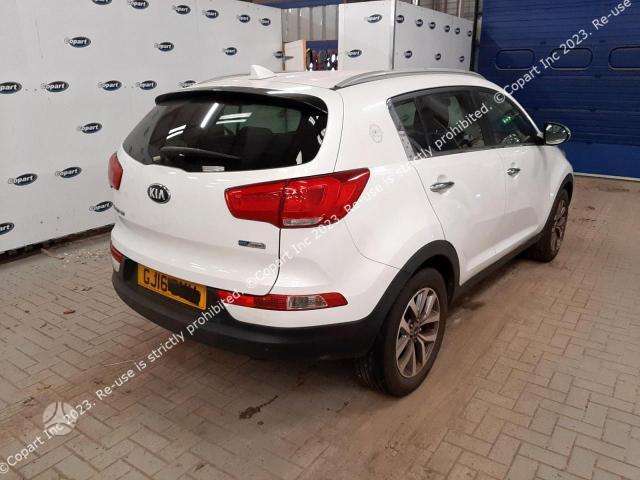 Kia Sportage dalimis