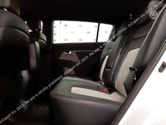 Kia Sportage dalimis