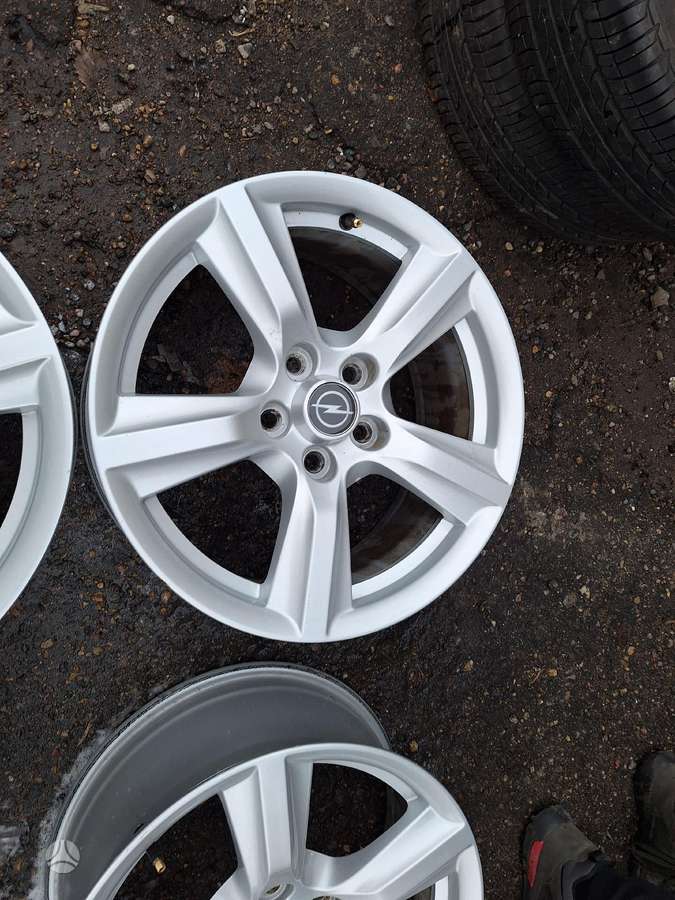 Opel, light alloy, R17