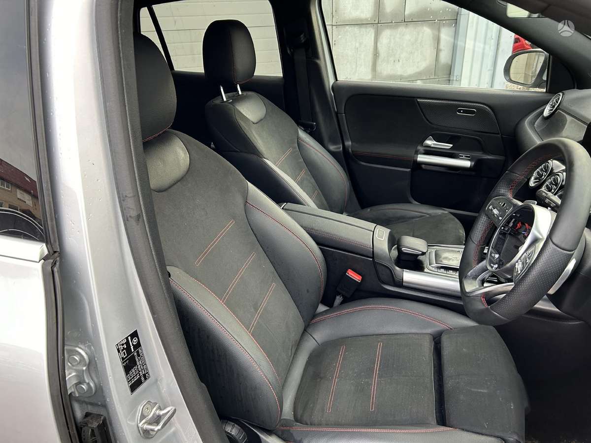 Mercedes-Benz GLA klasė