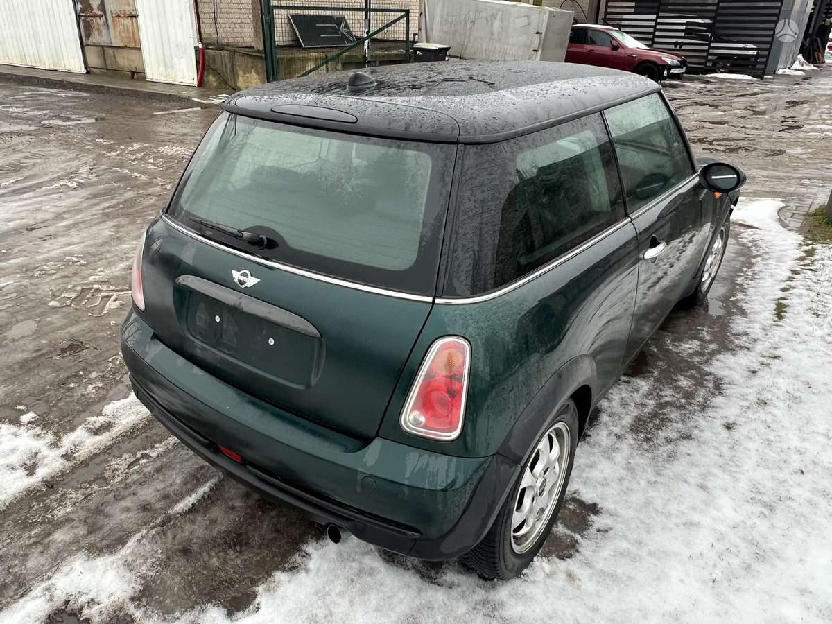 Mini Cooper dalimis. Vokietija 150tkm