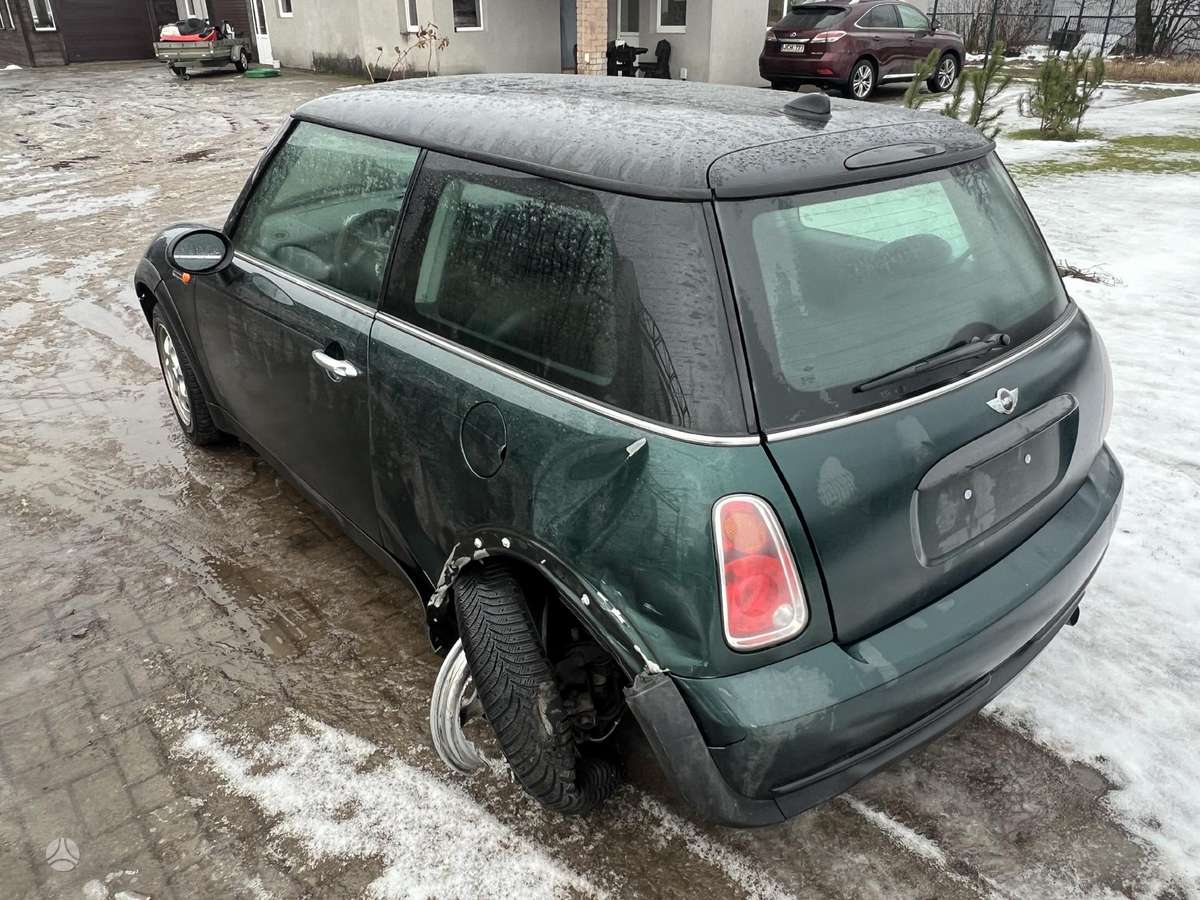 Mini Cooper dalimis. Vokietija 150tkm