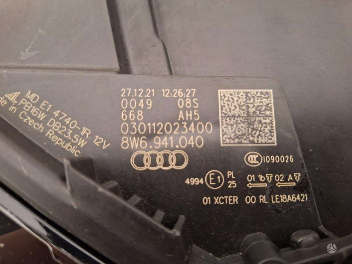 Audi A5 žibintai