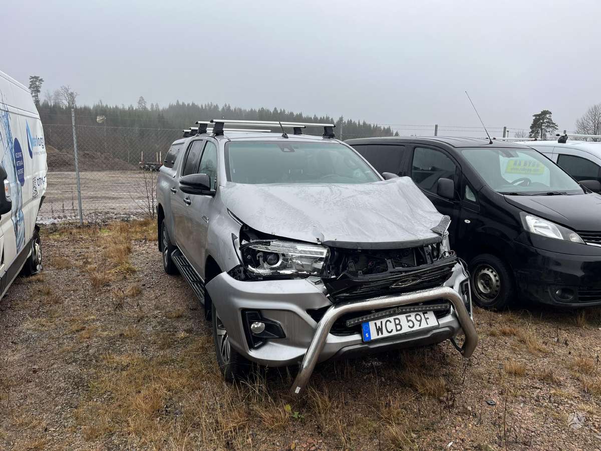 Toyota Hilux kėbulo dalys