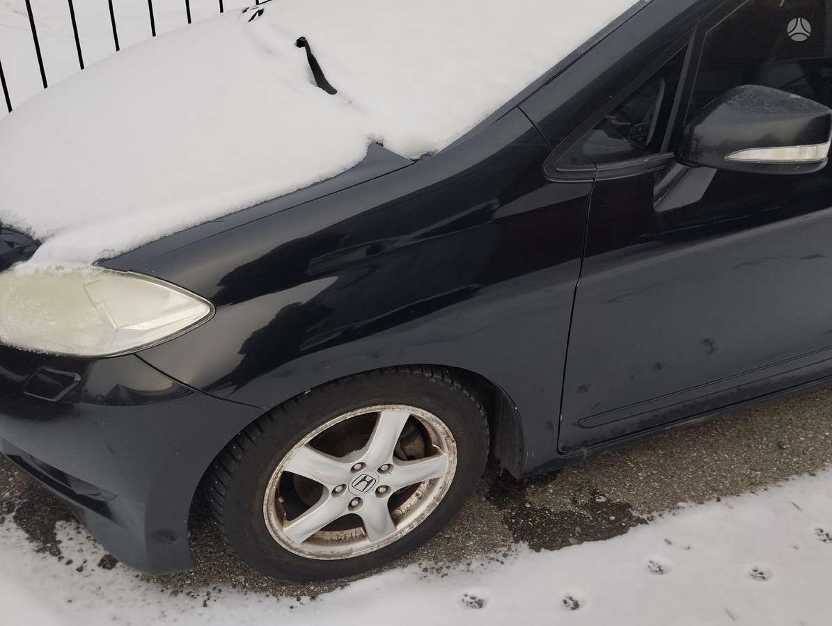 Honda FR-V по частям