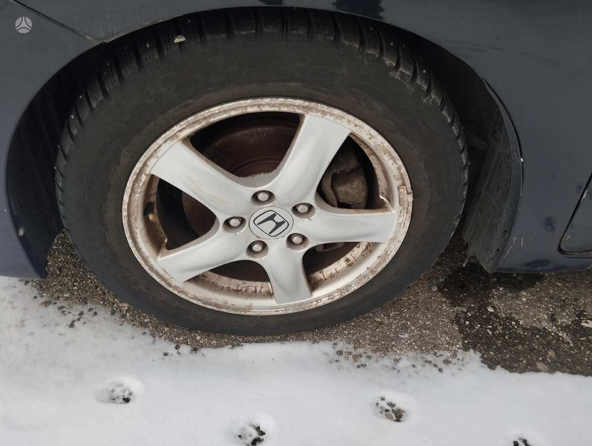 Honda FR-V for parts