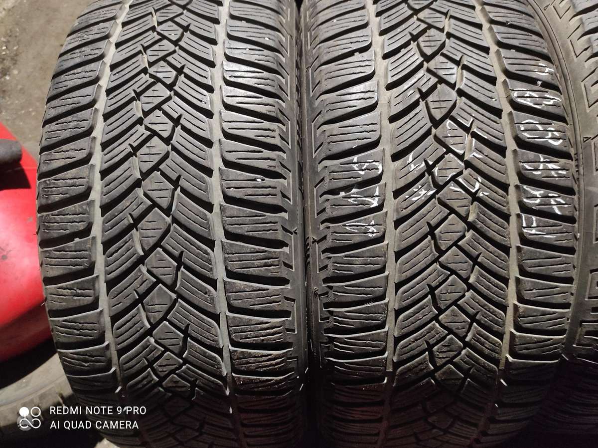 Continental, зимние 225/45 R17