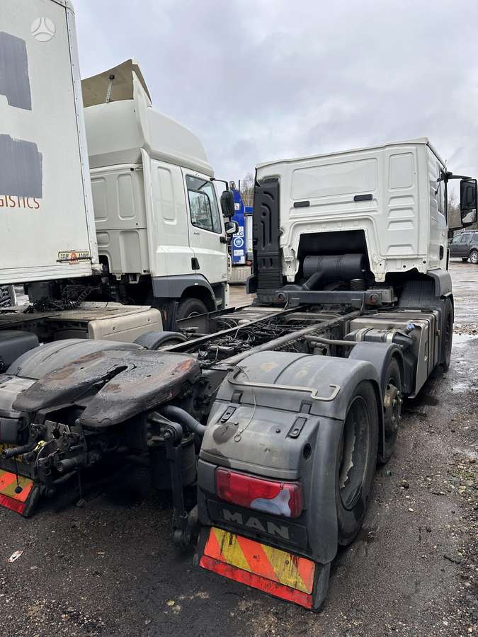 MAN TGS440, single sleeper