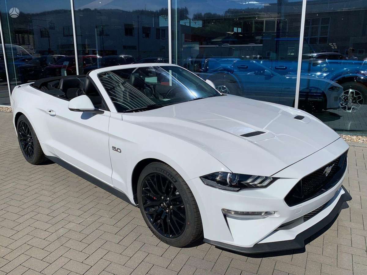 Ford Mustang, convertible