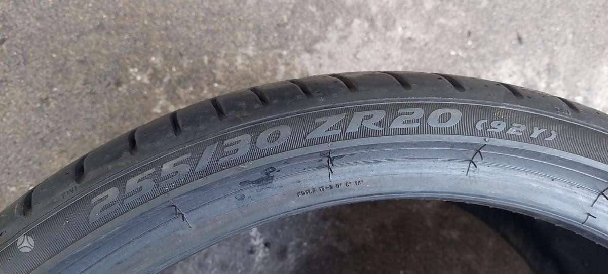 Pirelli, vasarinės 255/30 R20