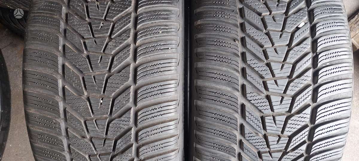 Hankook, žieminės 235/35 R19