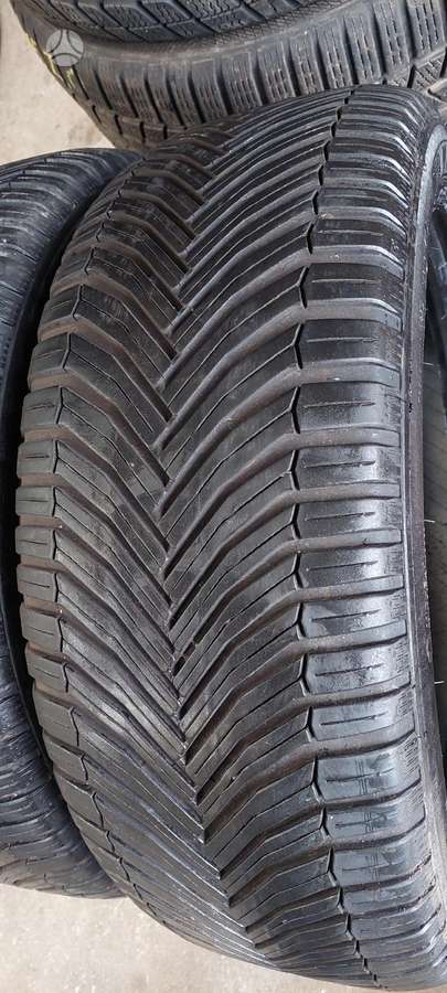Michelin, universalios 235/50 R19