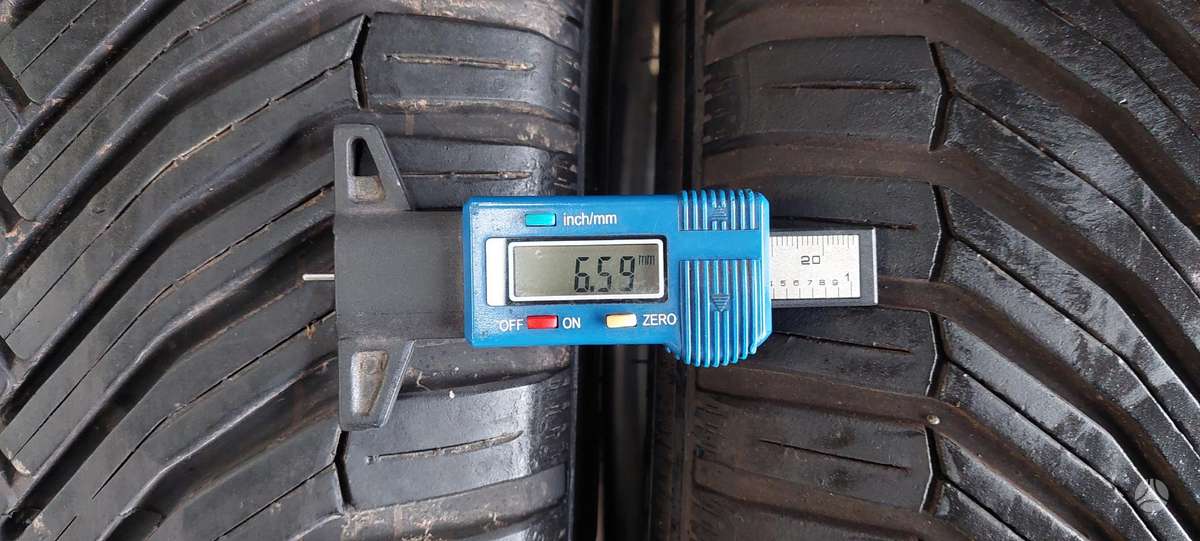 Michelin, universalios 235/50 R19
