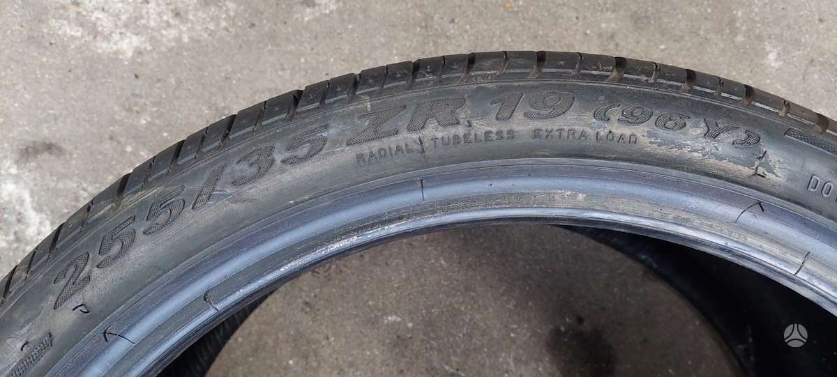 Pirelli, vasarinės 255/35 R19