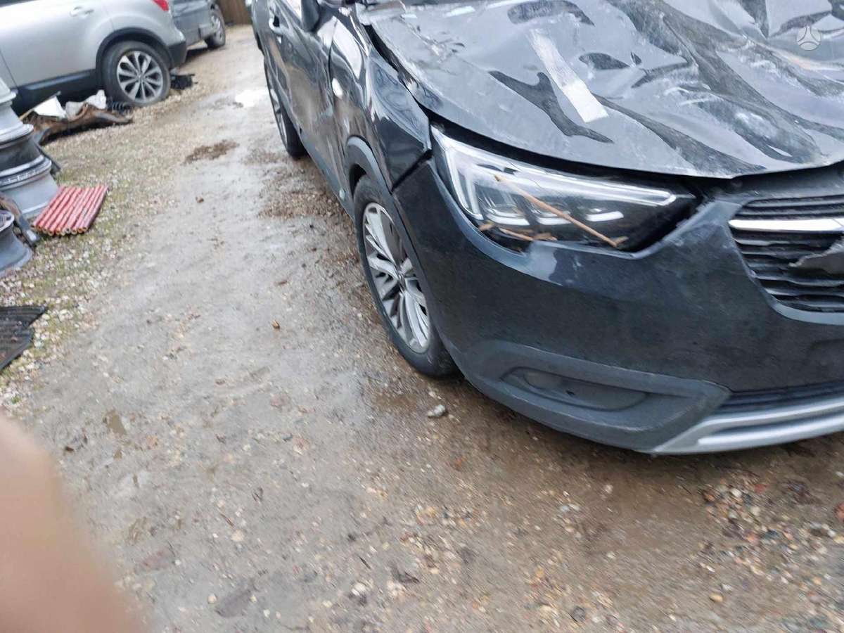 Opel Crossland X
