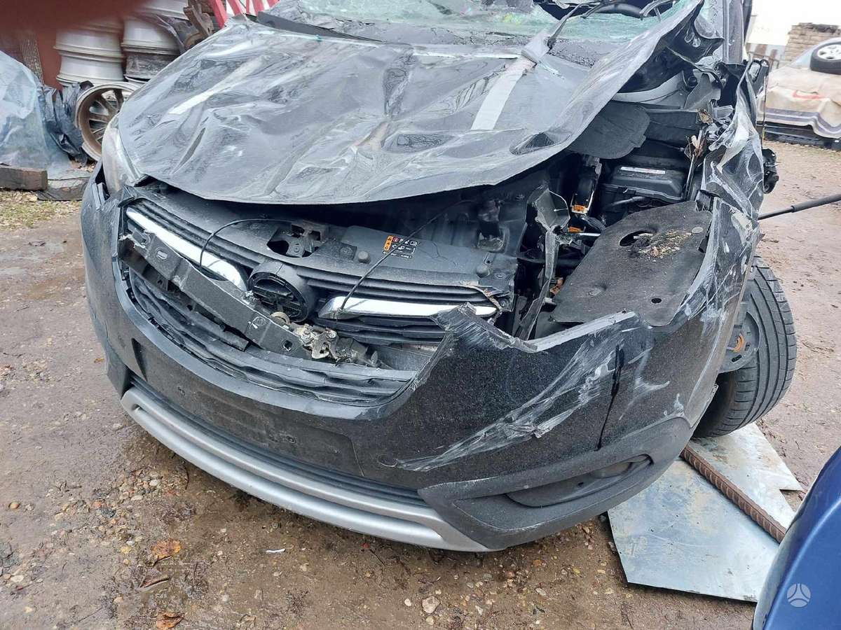 Opel Crossland X