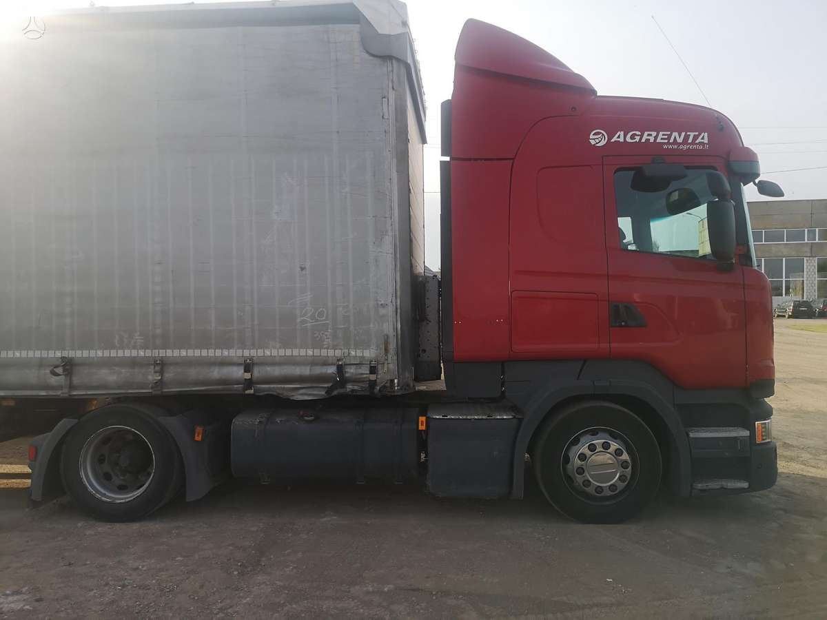 Scania R410 Mega, 2 miegamosios vietos