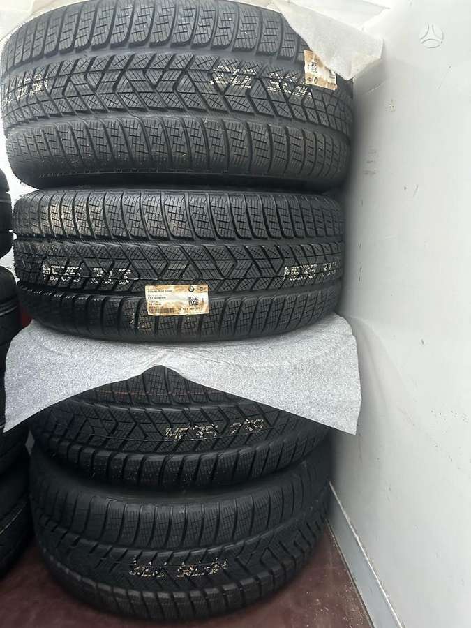 Pirelli SCORPION Winter, зимние 255/45 R20