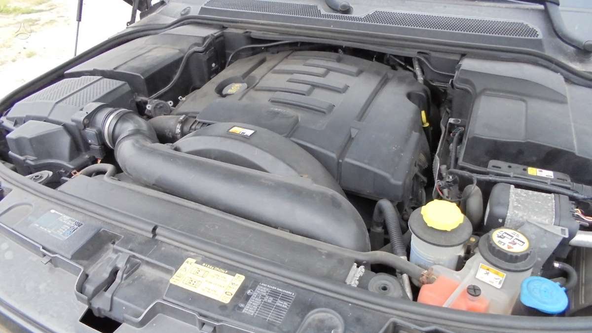 Land Rover Discovery dalimis