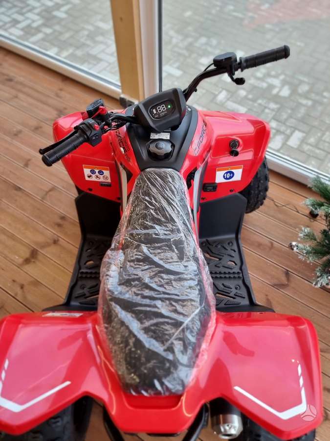 CFMOTO CFORCE 110 110cc, keturračiai